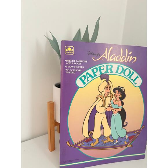 Vintage Disney Aladdin Paper Doll 1992 Golden Books NEW - Picture 10 of 10